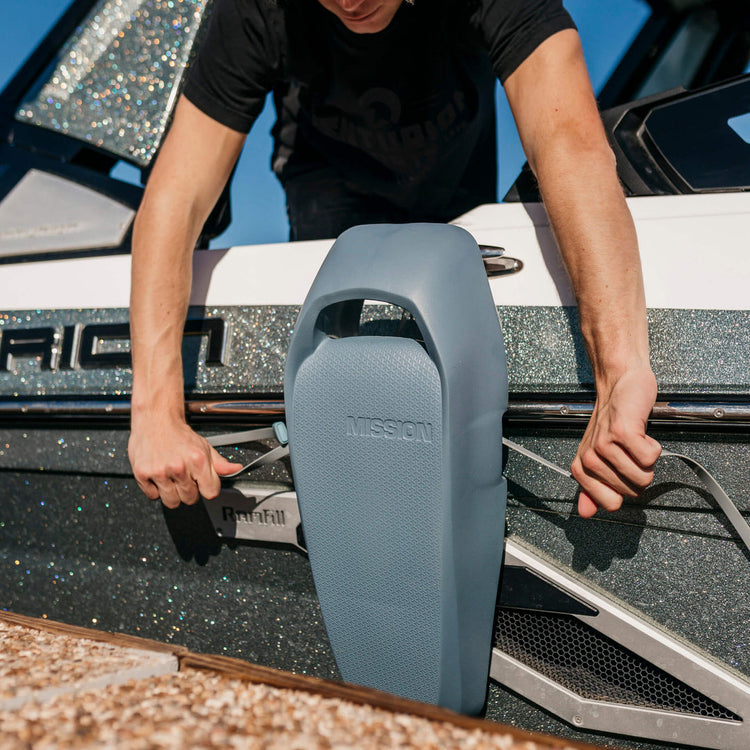 Ditch the Ropes and Knots: A Guide to Mission Outdoor's Boat Fenders