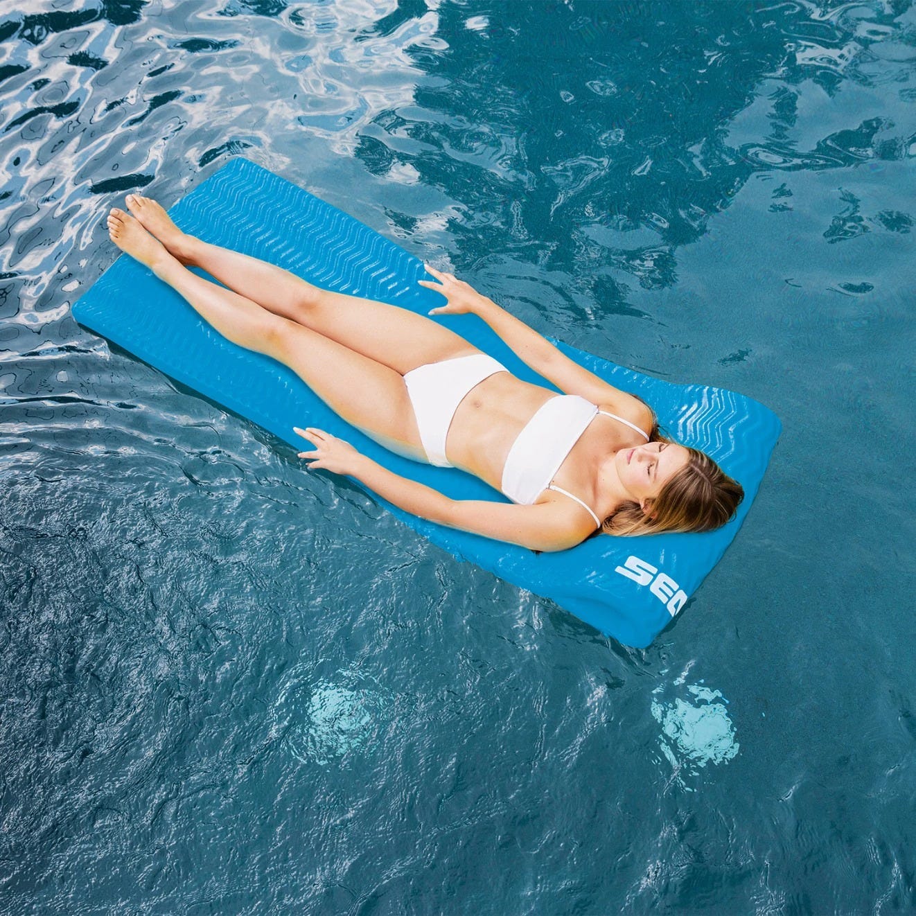Floating Lounger - B104300000 - The Parts Lodge